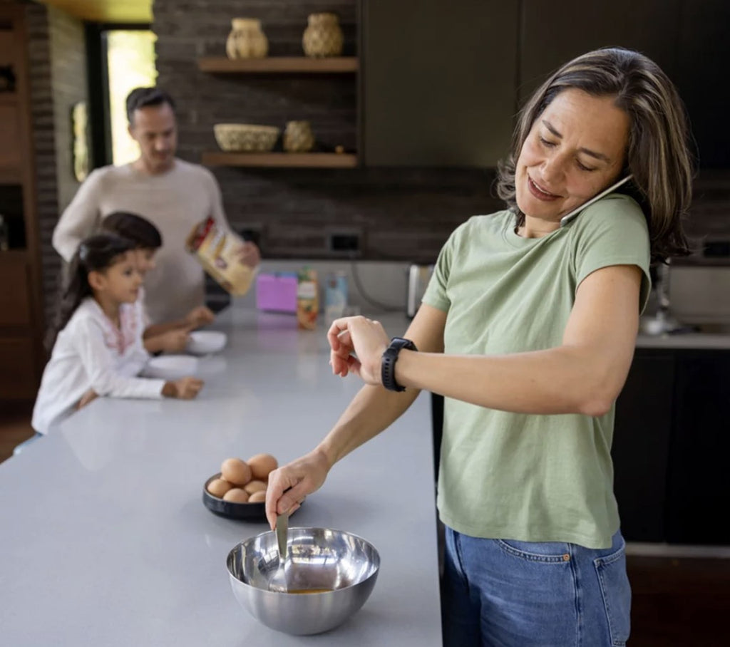 Calling all Supermoms: When Life Gives You Chaos, Make It Simple, with SIMPLE Bars